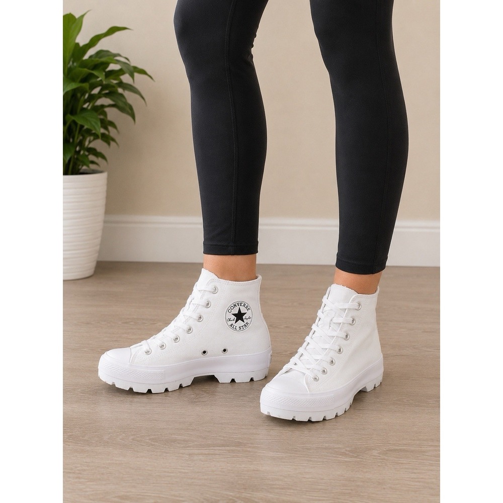 Converse Chuck Taylor All Star Lugged High Top Womens 7.5 White 565902C